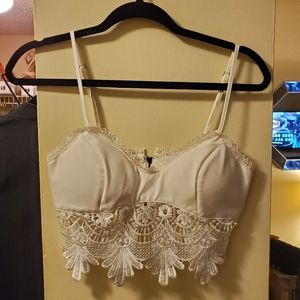 White lace fringe crop top